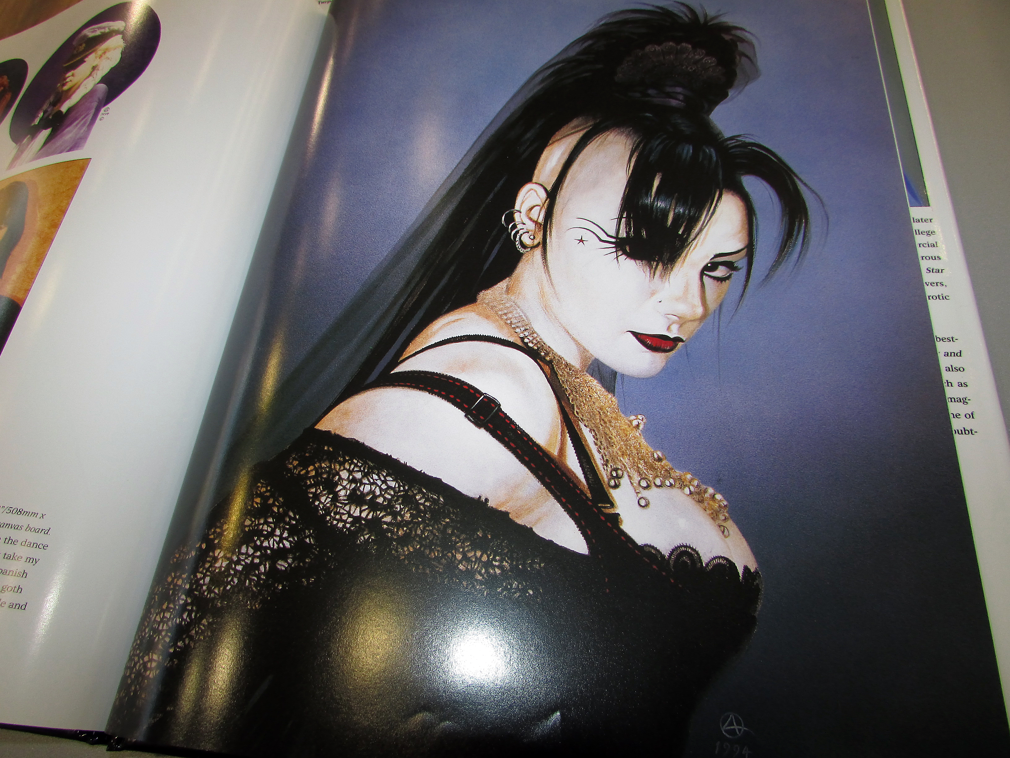 Amazona: The Art of Chris Achilleos